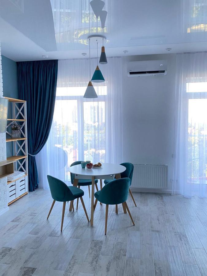 Mediterranean Style Apartment Sea View Одеса Екстериор снимка