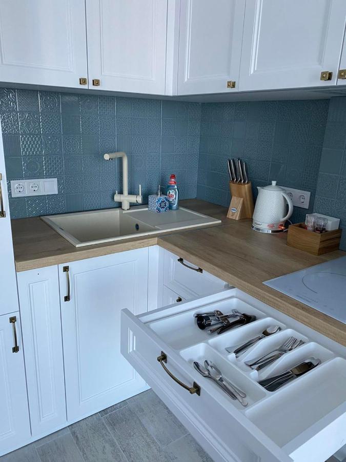 Mediterranean Style Apartment Sea View Одеса Екстериор снимка