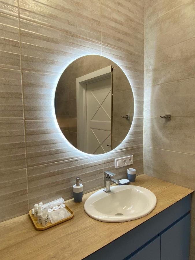 Mediterranean Style Apartment Sea View Одеса Екстериор снимка